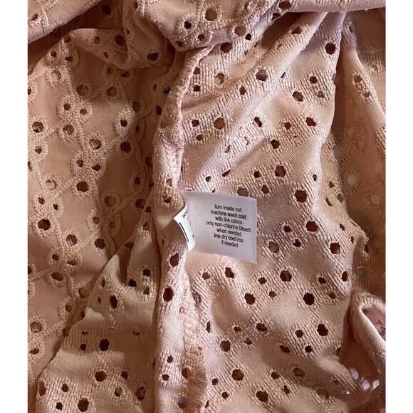 Lane Bryant Top Peach Eyelet Short Sleeve Pullover Plus Size 22/24 Elastic Waist - Picture 12 of 16